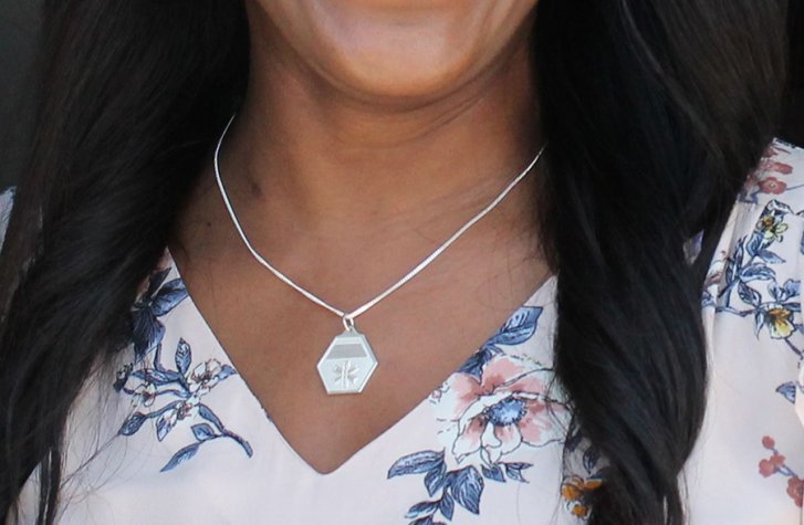 desktop-necklaces-category-page