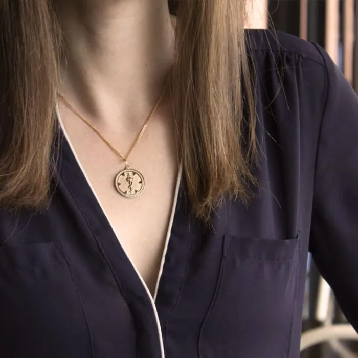 Medallion pendant necklace store